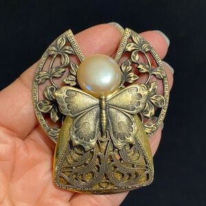 Vintage 1994 Jane Davis Butterfly Brooch with Pearl Accent